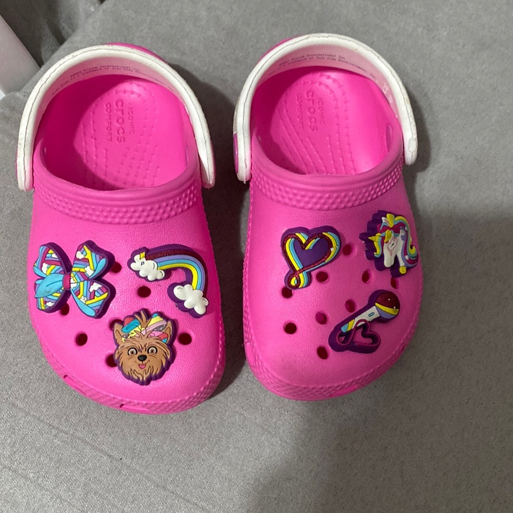 Toddler crocs